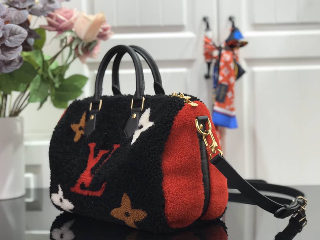 L0vis Vvtt0n Replica Bags Speedy 25 Giant Monogram Teddy M55423