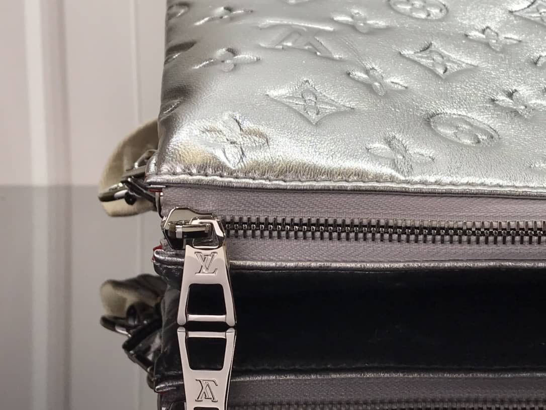 L0vis Vvtt0n Cream Coussin PM Monogram Embossed Lambskin Replica Bag Silver M57793