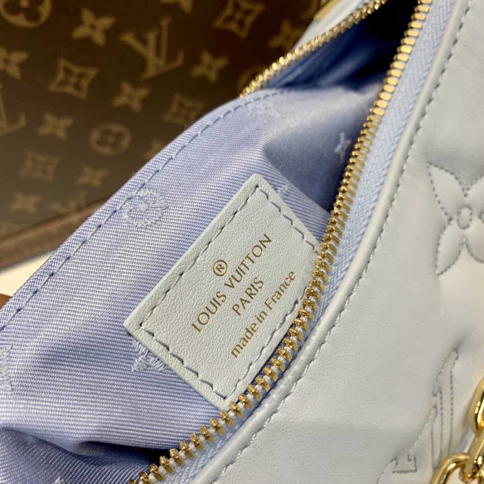 L0vis Vvtt0n Over The Moon Glacier Blue M59825 Replica Hobo