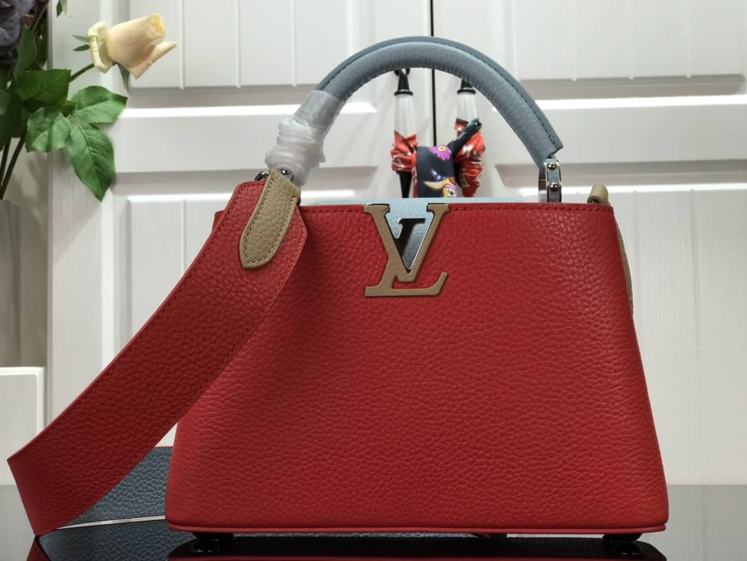 L0vis Vvtt0n Capucines Mini Taurillon Leather Replica Bag Red M57520