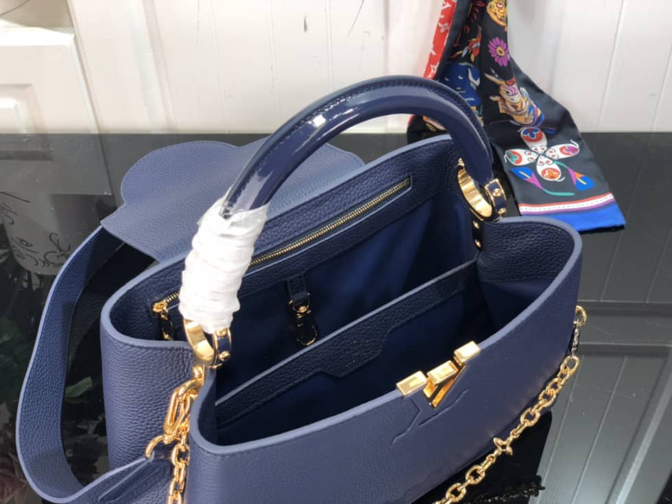 L0vis Vvtt0n Capucines MM M59209 Replica Shoulder Bag