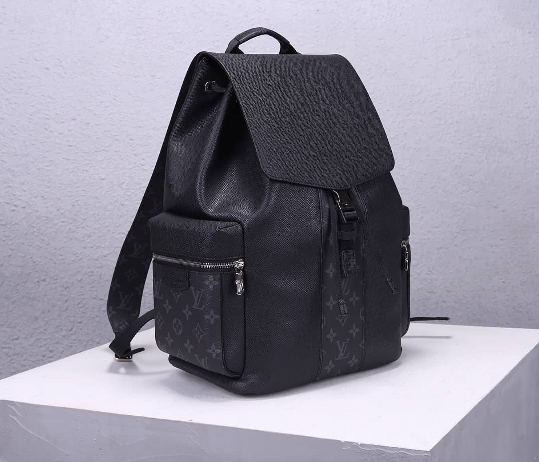 LV Backpack Replica Taiga Leather Outdoor Black M30417
