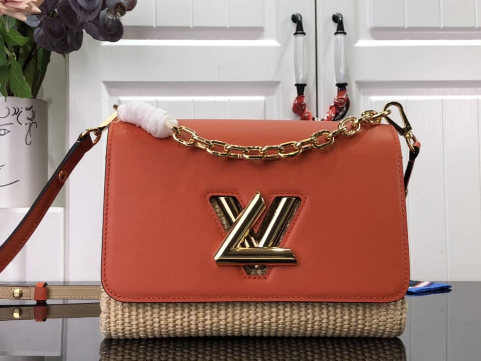 L0vis Vvtt0n Twist MM Raffia Replica Bag M57648
