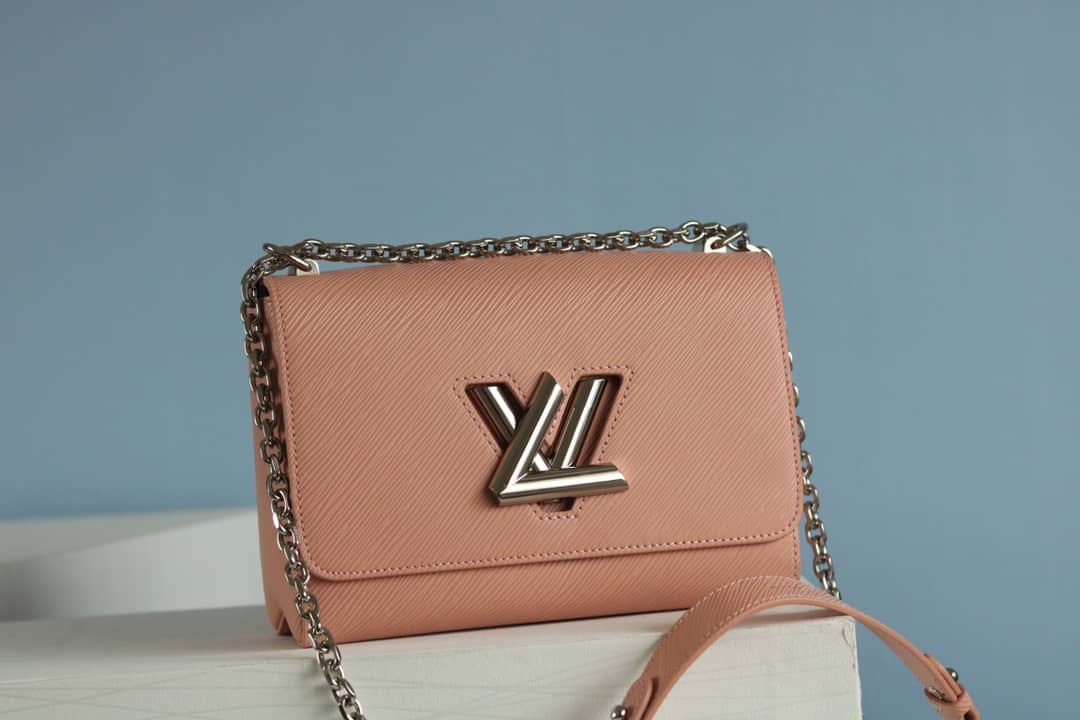 L0vis Vvtt0n Replica Twist MM Epi Leather M50280 Bag