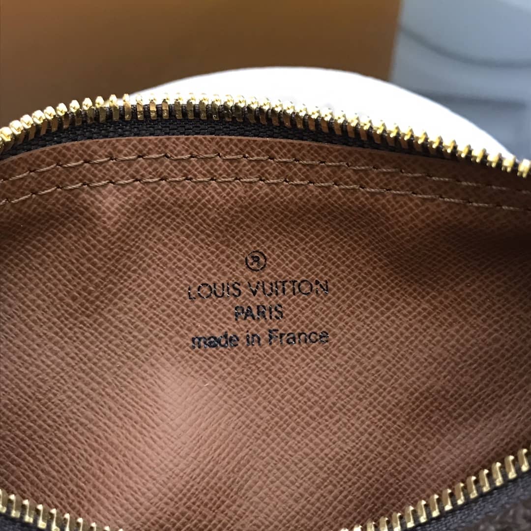 L0vis Vvtt0n Papillon NM Monogram Canvas Replica Handbag