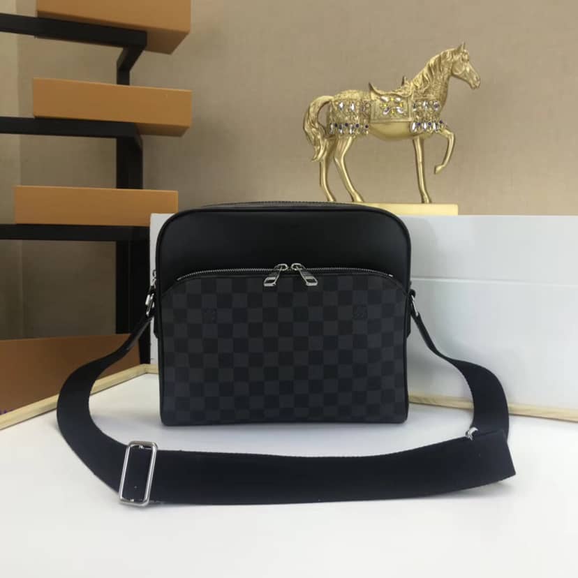 L0vis Vvtt0n Damier Graphite Dayton Reporter PM Replica Shoulder Bag N41408