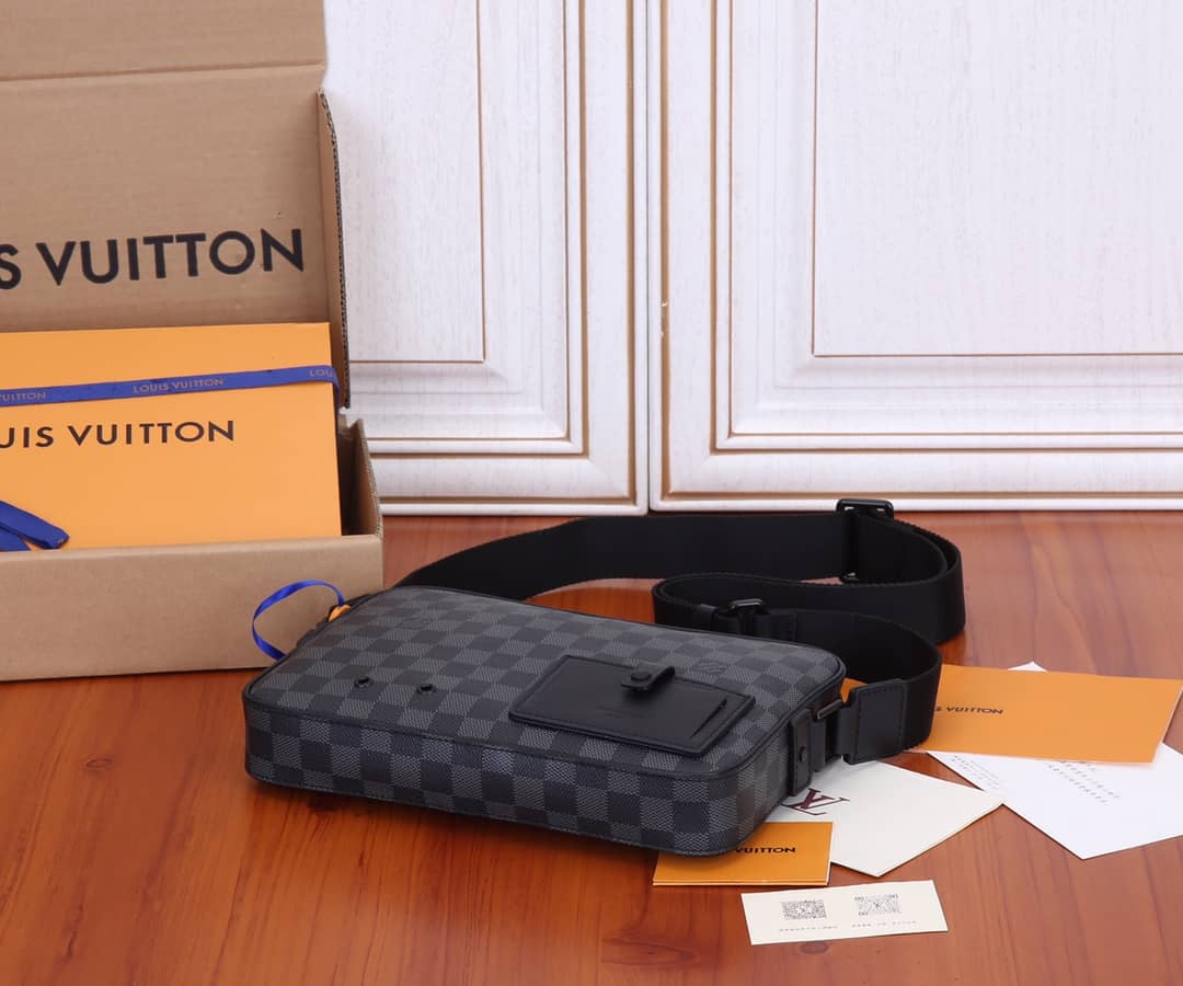 L0vis Vvtt0n Alpha Damier Graphite Canvas Messenger Bag Replica N40364