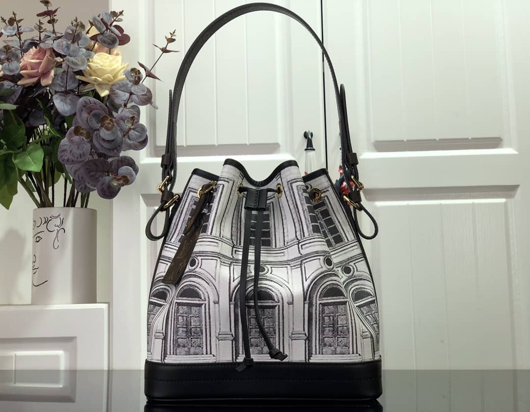 L0vis Vvtt0n Collection Neo Noe Replica Bucket Bag M69712
