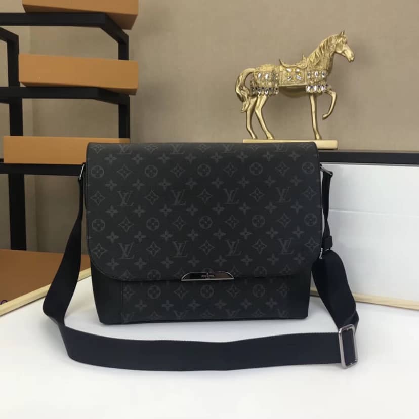 L0vis Vvtt0n Monogram Eclipse Messenger MM Shoulder Bag Replica M40539