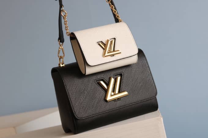 L0vis Vvtt0n Epi Leather Twist Series Bag 2pcs/set