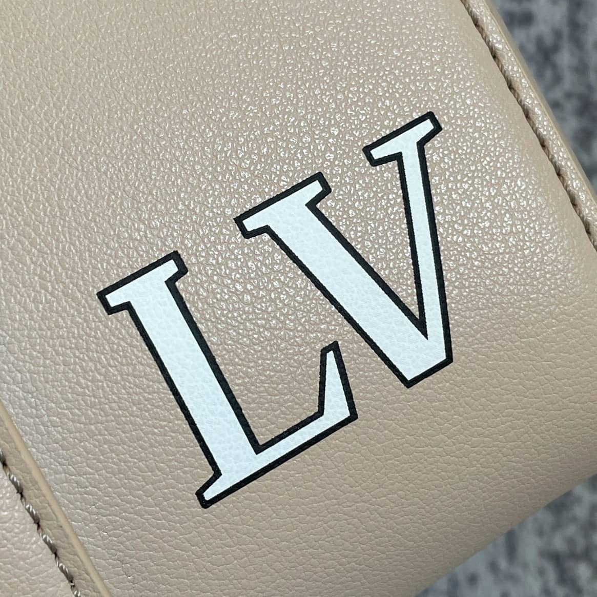 L0vis Vvtt0n Virgil Abloh City Keepall Bag Replica M45757