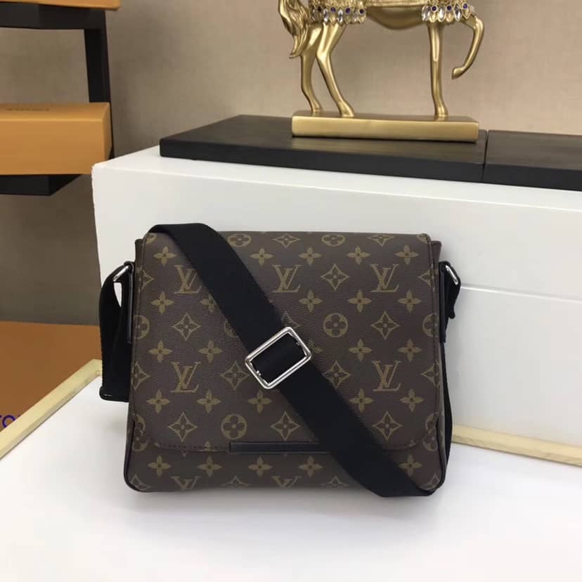 L0vis Vvtt0n Monogram Macassar Canvas District PM Replica Shoulder Bag M40935