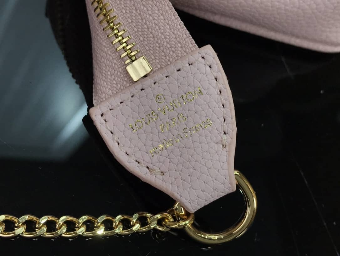 L0vis Vvtt0n Mini Pochette Accesoires Replica Bag M80501