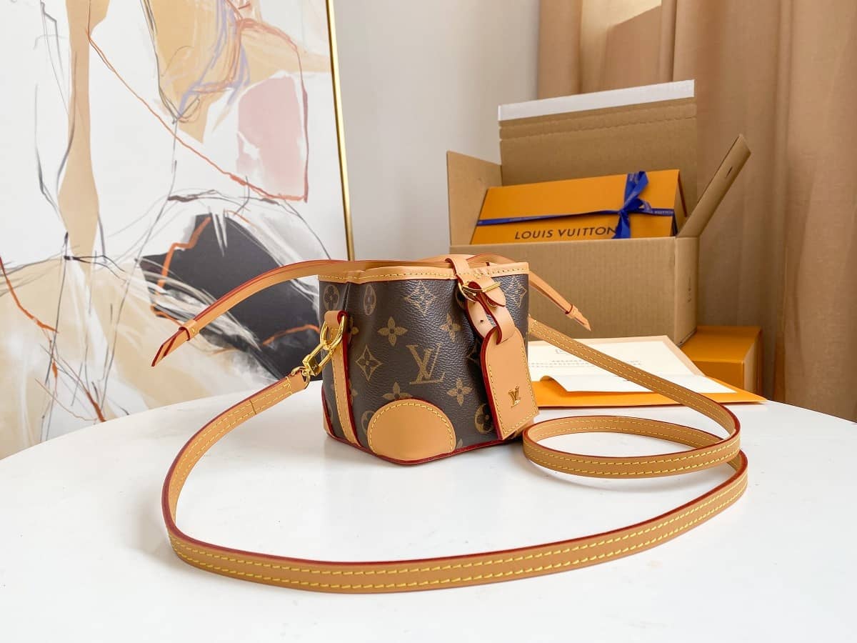 L0vis Vvtt0n Monogram Coated Canvas Replica Crossbody Bag Brown M57099