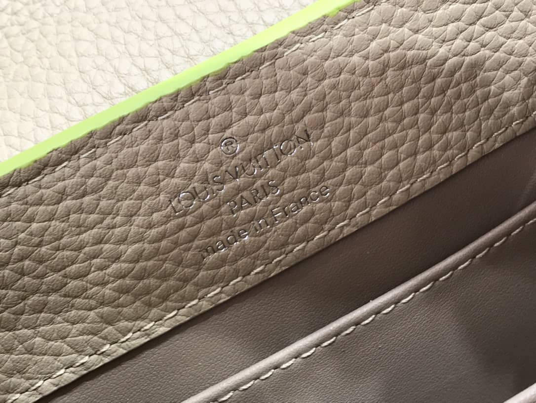 L0vis Vvtt0n Capucines Mini Taurillon Leather Replica Bag Green M57520
