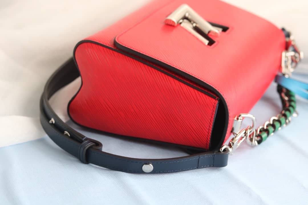 LV Tote Dupe Twist MM Crossbody Bag Replica Red M50305