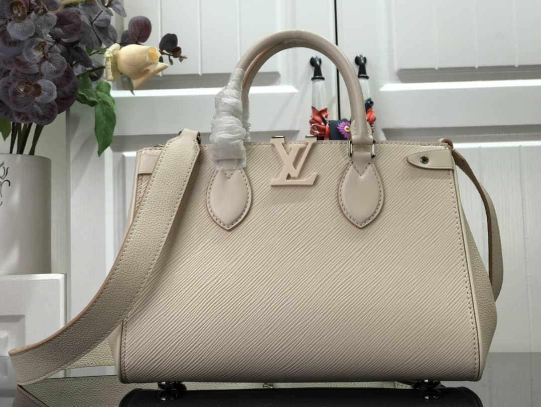 L0vis Vvtt0n Grenelle PM Tote Replica Apricot M57681