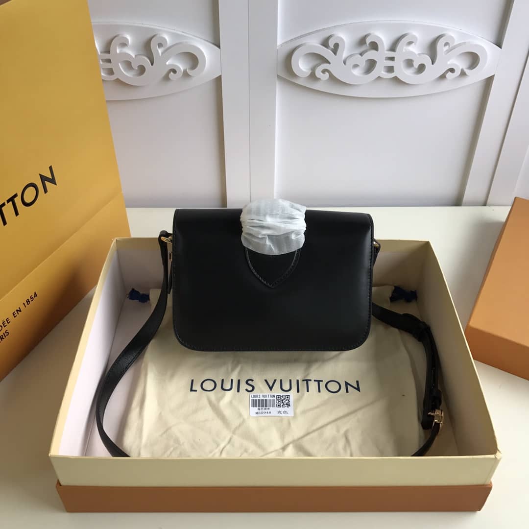 L0vis Vvtt0n Pont9 Neuf Leather Replica Shoulder Bag Black M55948