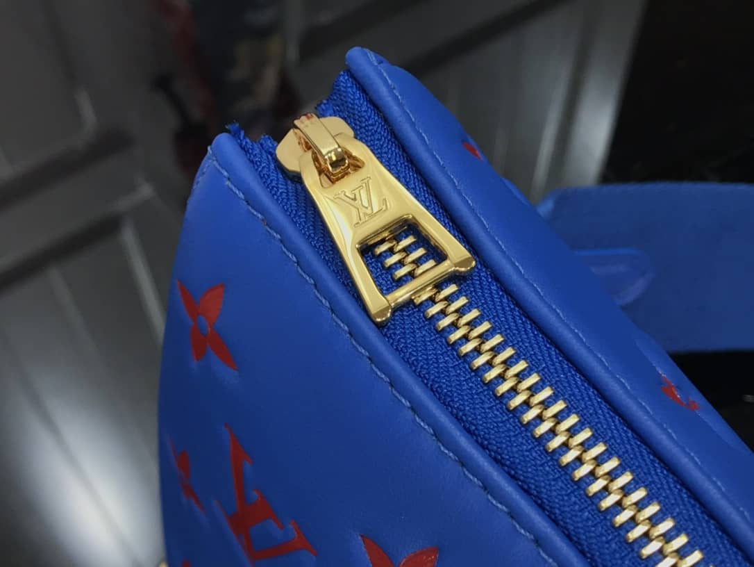 L0vis Vvtt0n Embossed Lambskin Coussin PM Replica Bag Blue M58628
