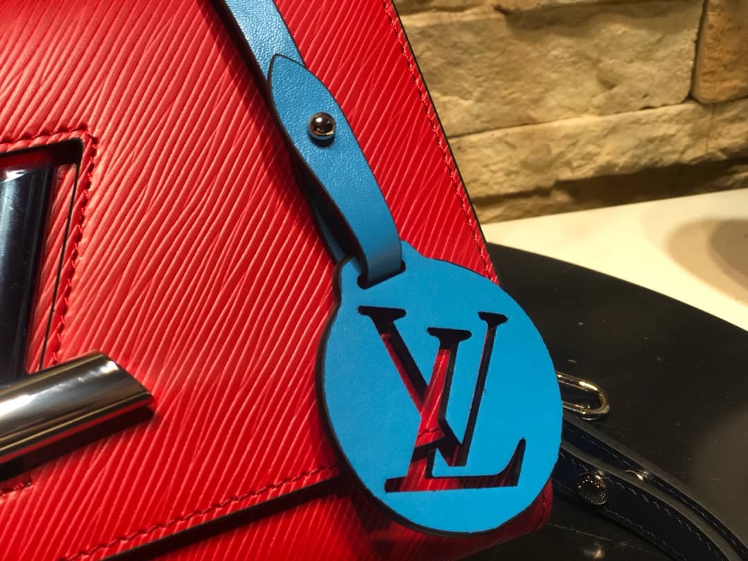 L0vis Vvtt0n Twist MM Bag Red M50296 Replica