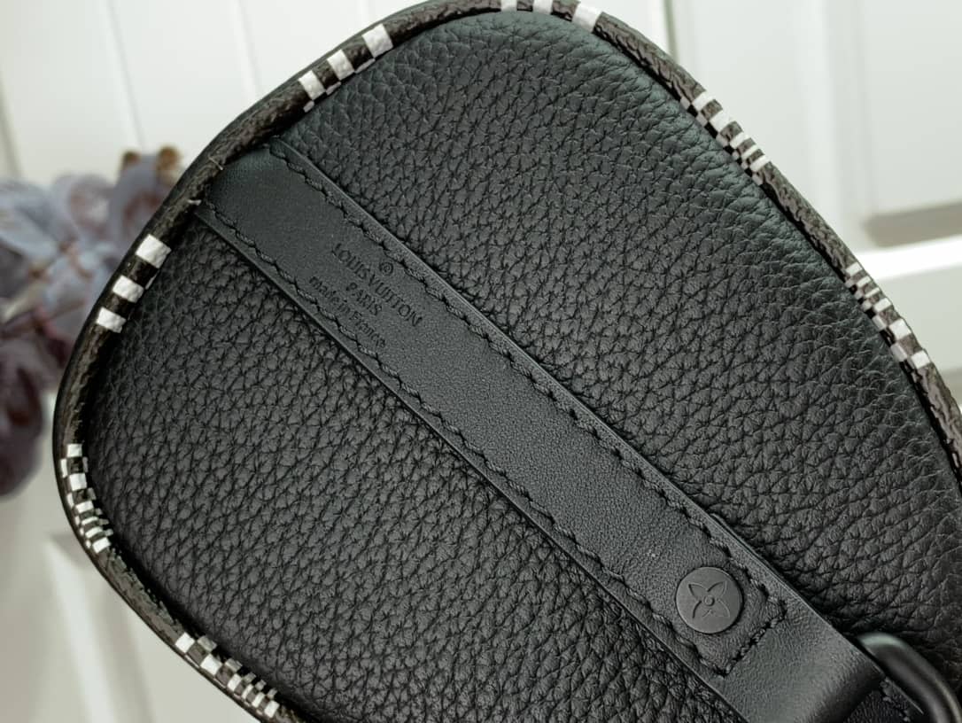 L0vis Vvtt0n Keepall XS Damier Replica Crossbody Bag M80202