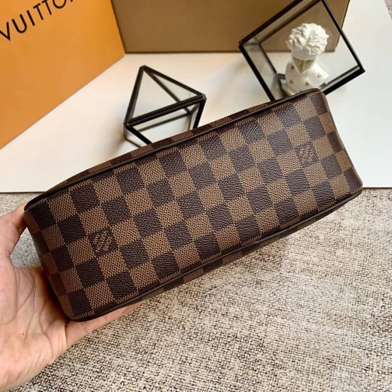 L0vis Vvtt0n Damier Ebene Canvas King Size Toiletry Bag Replica N47527