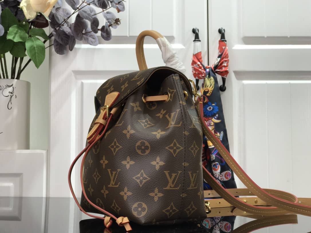 L0vis Vvtt0n Montsouris BB Monogram Replica Backpack Brown M45502