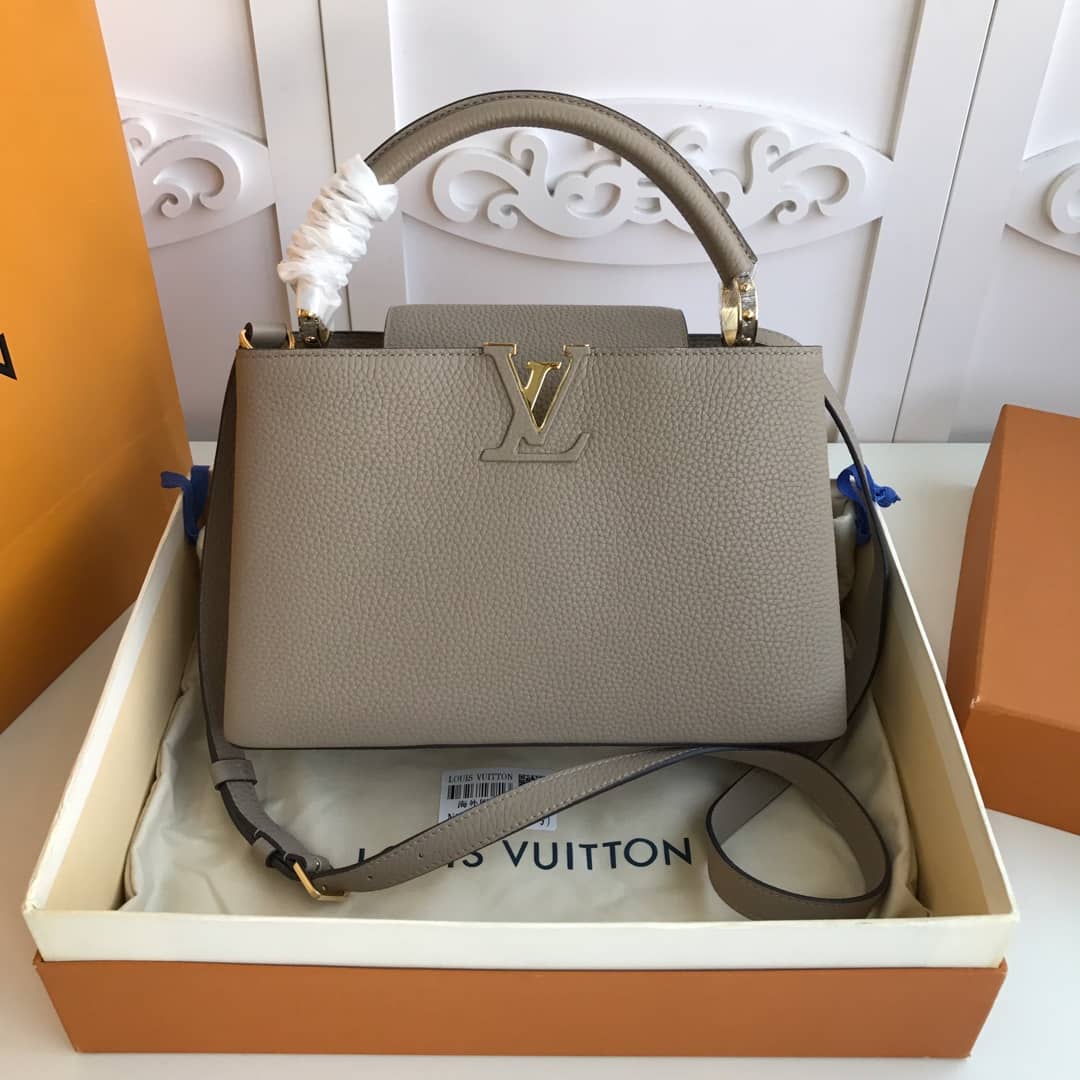 L0vis Vvtt0n Capucines MM Taurillon Leather Tote Replica Gray M94428