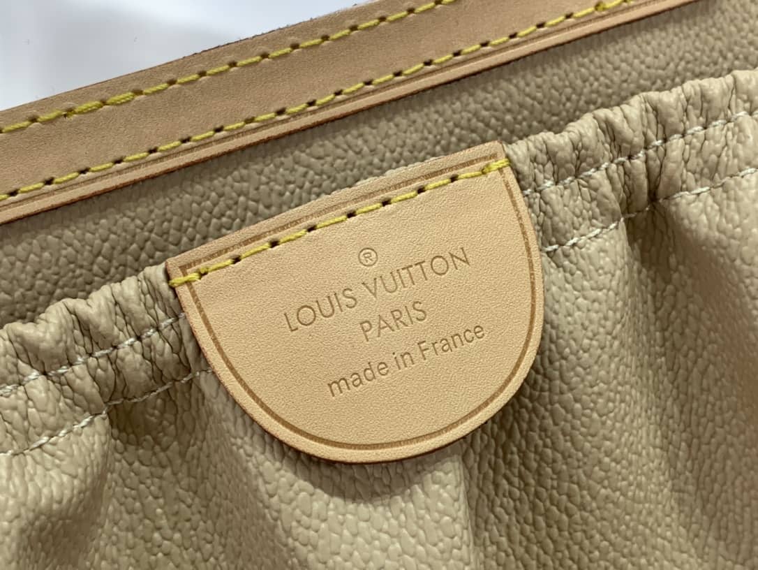 L0vis Vvtt0n Beauty Case Large Monogram Canvas Leather Travel Bag Replica M47280