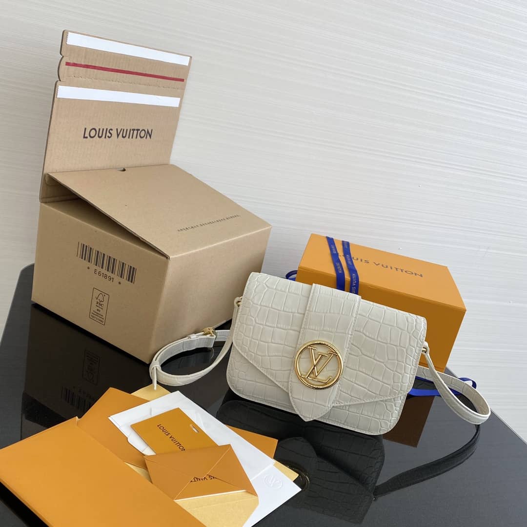 L0vis Vvtt0n Pont 9 Leather Crossbody Bag M55948