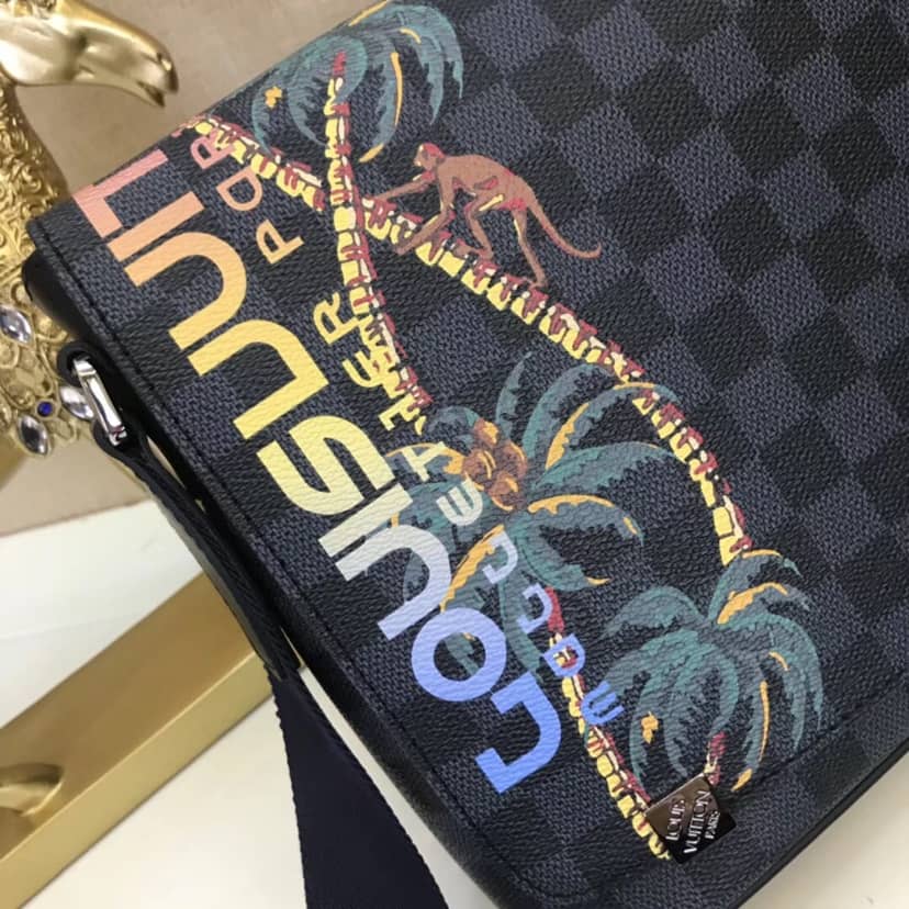 L0vis Vvtt0n District PM Replica Crossbody Bag N50005