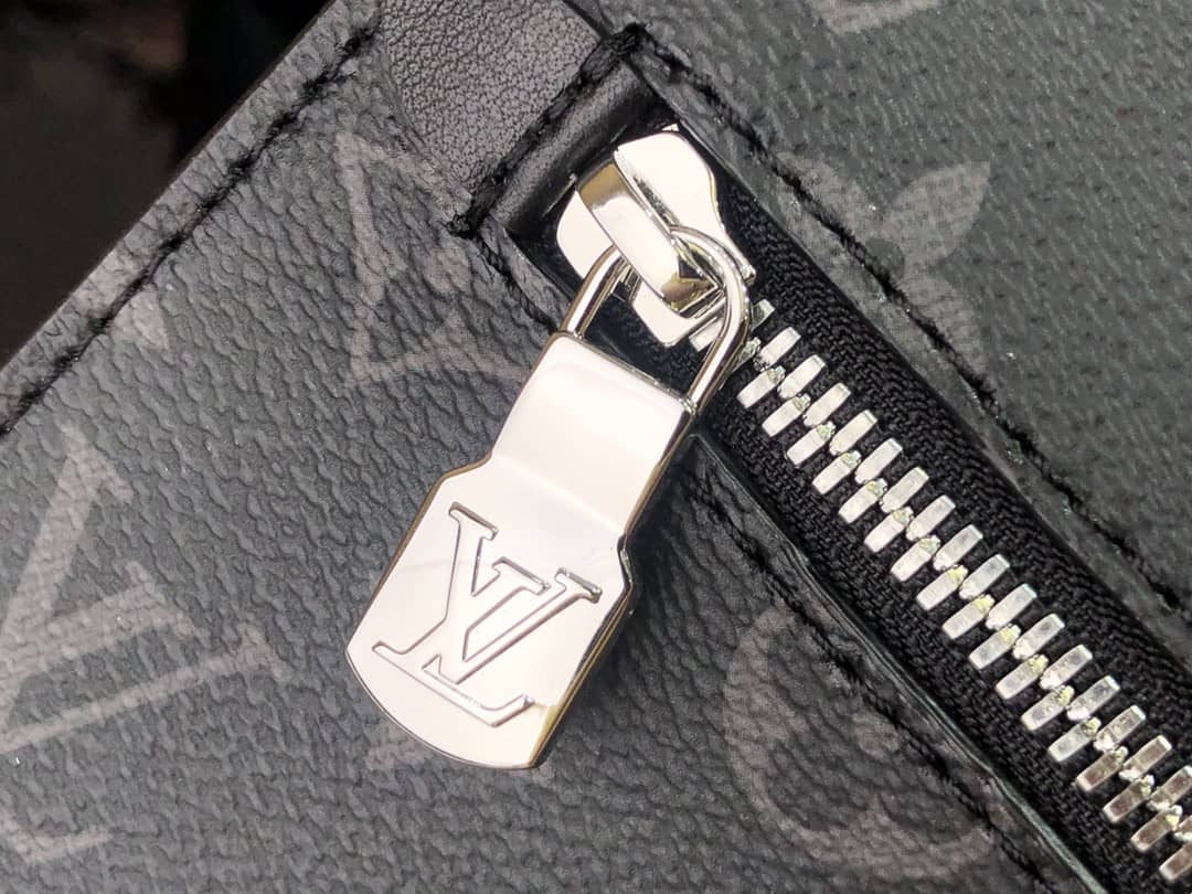 L0vis Vvtt0n Cabas Voyage Taurillon Leather Bag M52817 Replica