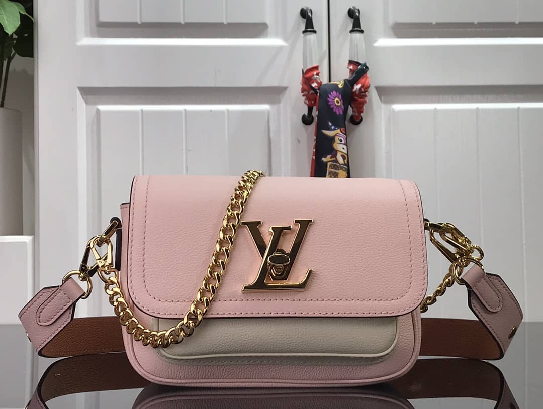 L0vis Vvtt0n Lockme Chain PM Replica Handbag Pink M57073