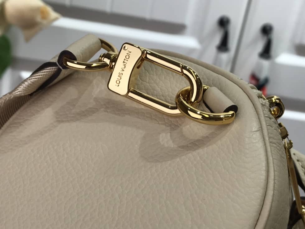 L0vis Vvtt0n Monogram Empreinte Papillon BB White M45708 Replica Shoulder Bag
