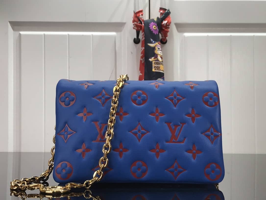 L0vis Vvtt0n Coussin Lambskin Monogram Embossed Pochette Replica Bag Blue