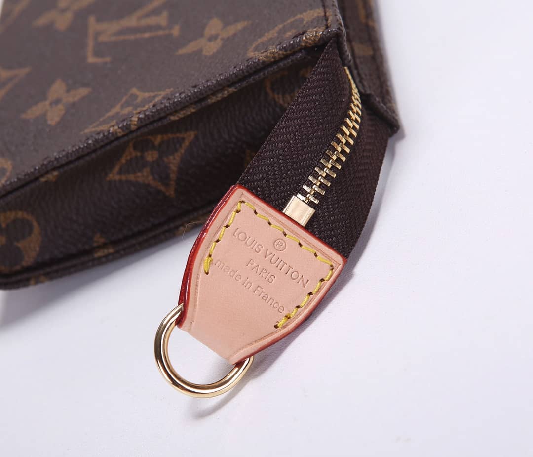L0vis Vvtt0n Petit PM Monogram Canvas Brown M42238 Replica Bucket Bag