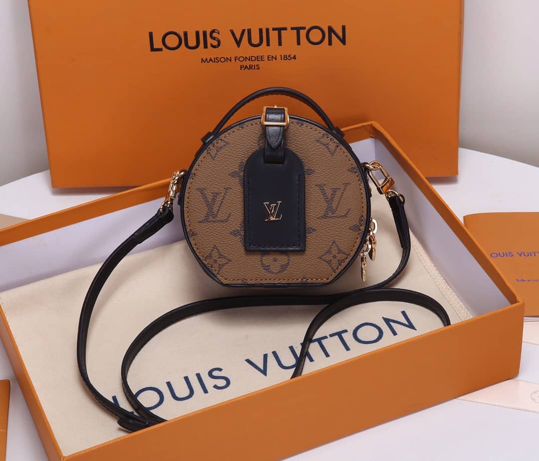 L0vis Vvtt0n Monogram Reverse Mini Boite Chapeau Replica Shoulder Bag Brown M68276