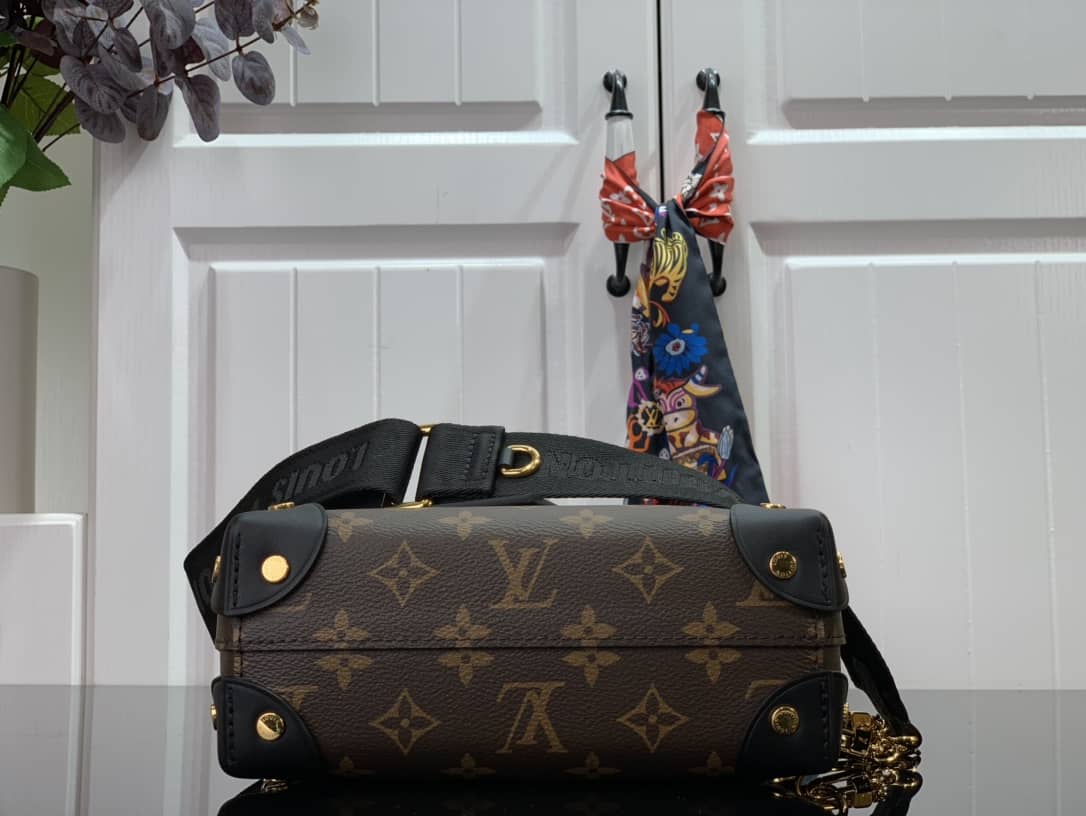 L0vis Vvtt0n Petite Malle Souple Monogram Bag Replica M45571