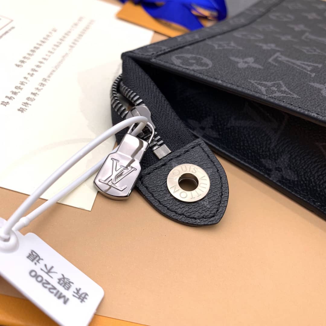 L0vis Vvtt0n Monogram Split Pochette Voyage MM M63039 Replica