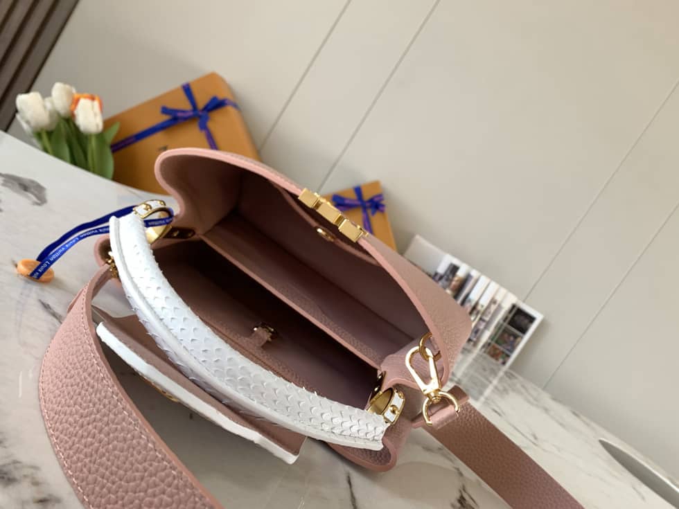 L0vis Vvtt0n Capucines BB Bag