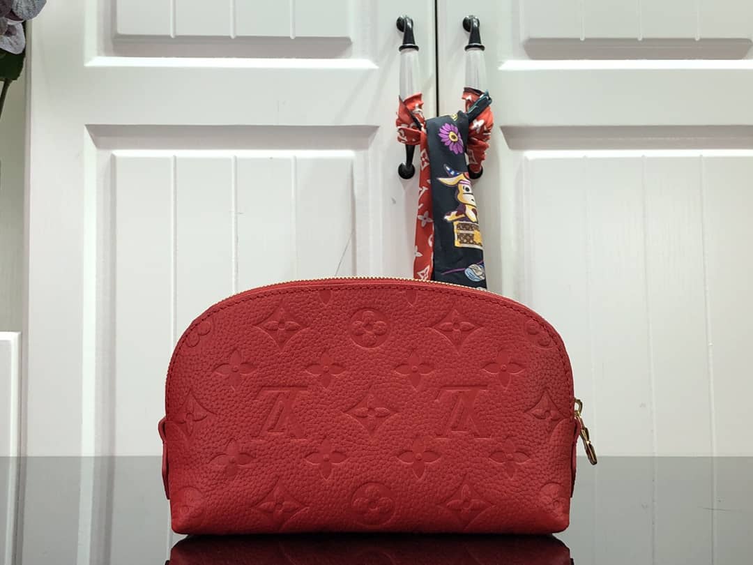 L0vis Vvtt0n Pochette Dupe Monogram Cosmetic Pouch  Red M47515