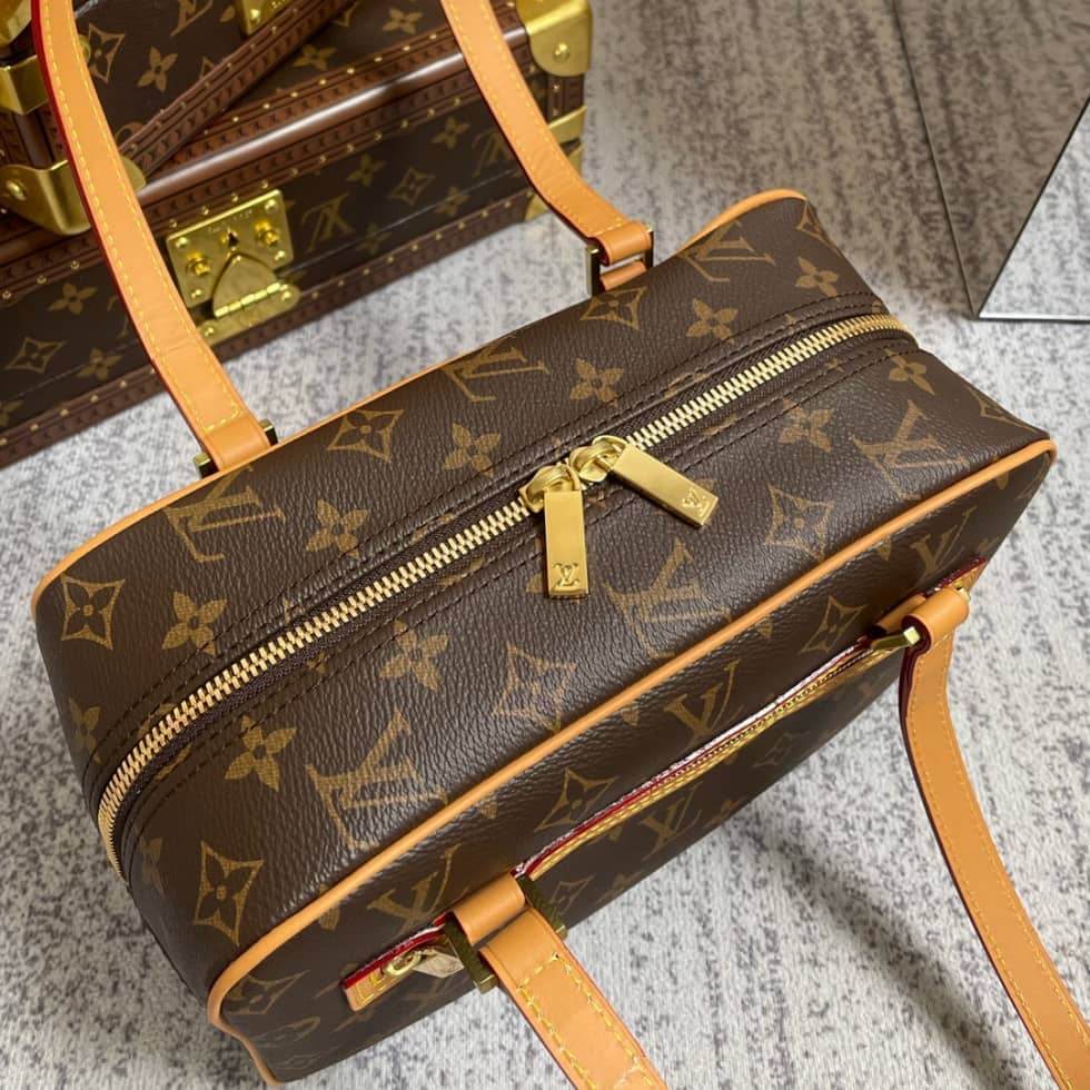 L0vis Vvtt0n Monogram Cite MM M51182 Replica Shoulder Bag