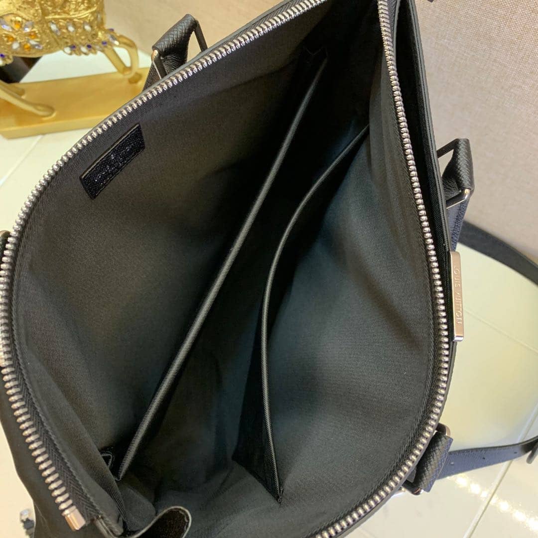 L0vis Vvtt0n Taiga Anton Tote Replica M33433