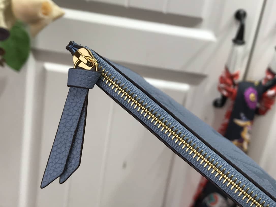 L0vis Vvtt0n Monogram Pochette Felicie Replica Bag Blue M80498