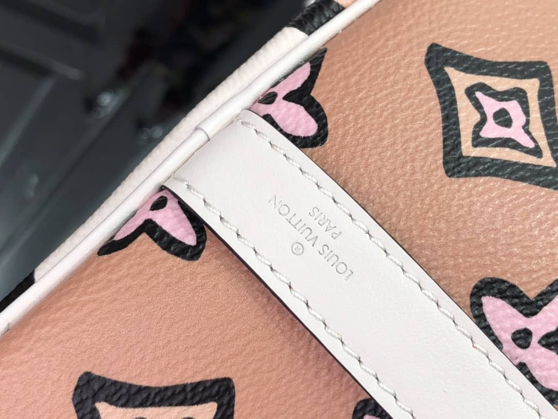 L0vis Vvtt0n Replica Bags Speedy Bandouliere 25M45828