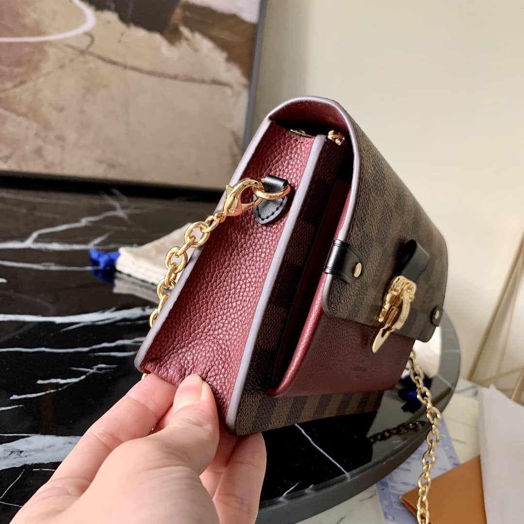 L0vis Vvtt0n Vavin Chain Wallet Damier Ebene N60222 Replica