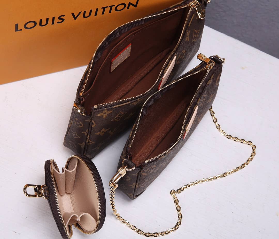 L0vis Vvtt0n Multi Pochette Accessoires Replica Crossbody Bag Blue M44840