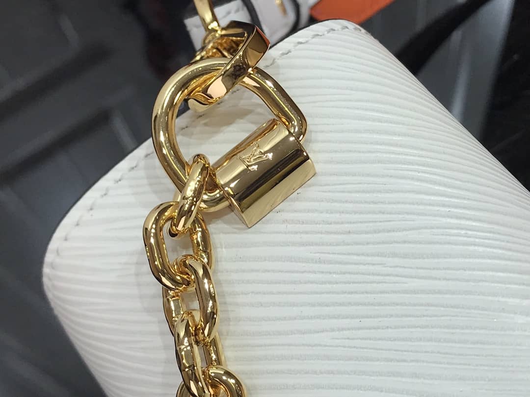 L0vis Vvtt0n Epi leather Twist MM Replica Handbag White M57667
