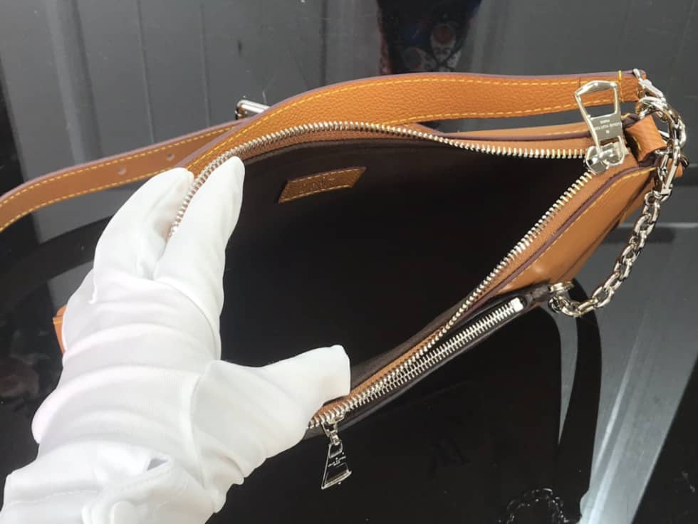 L0vis Vvtt0n Marelle Epi Leather M80794 Replica Shoulder Bag