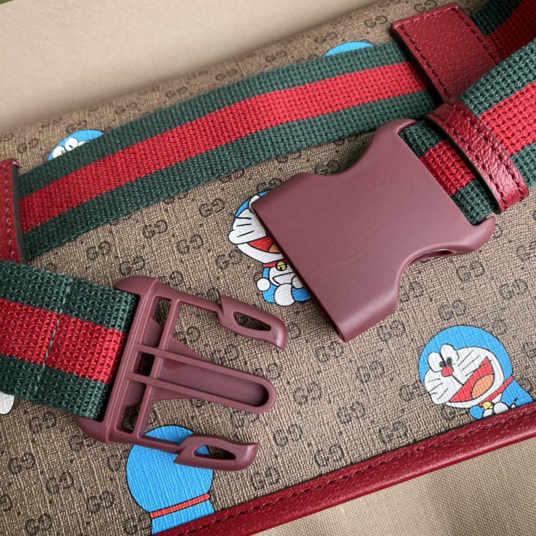 Gvc*1 Doraemon x Gvc*1 Small Belt Bag Replica 647817